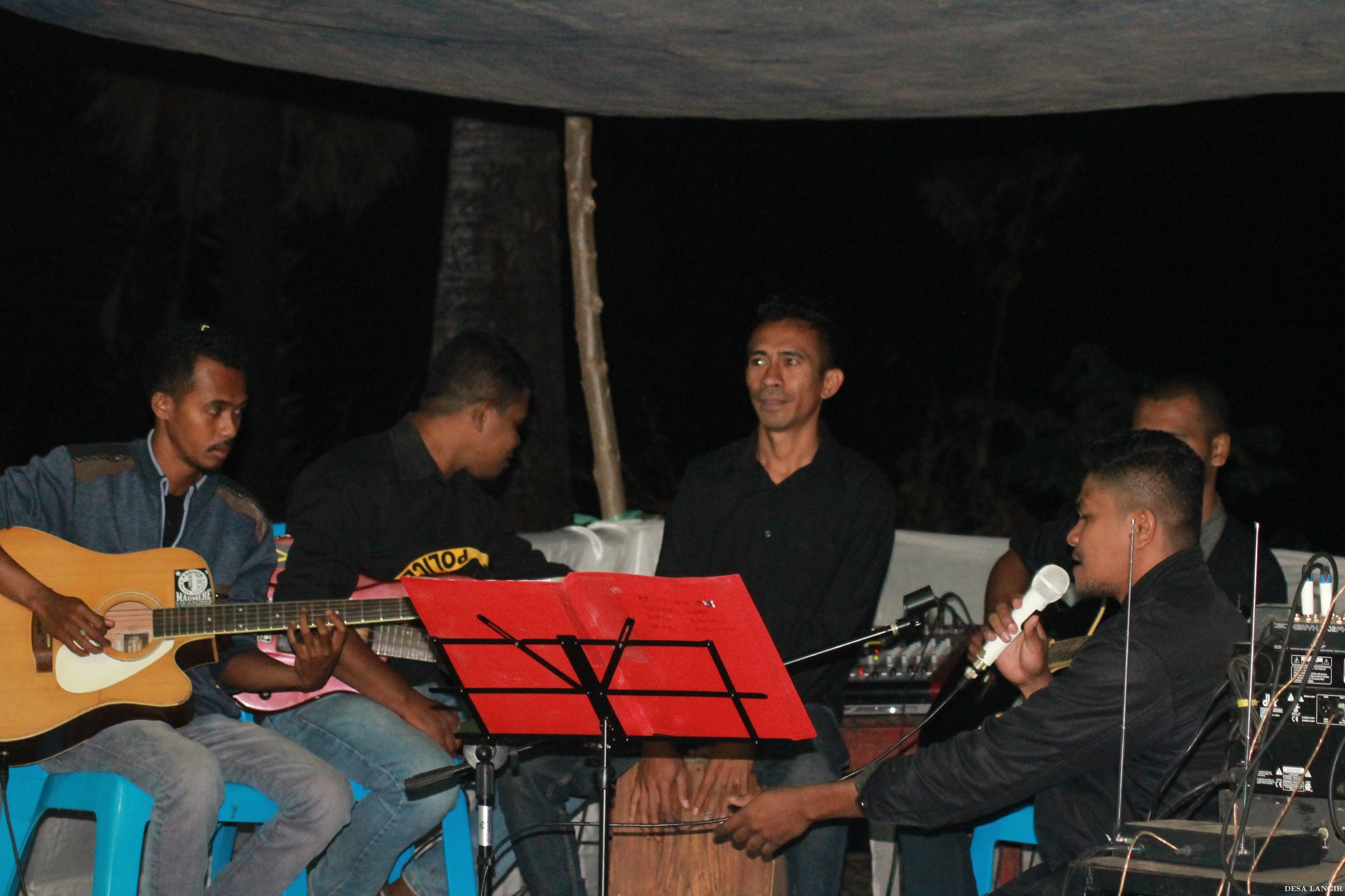 vill man in rindu madona